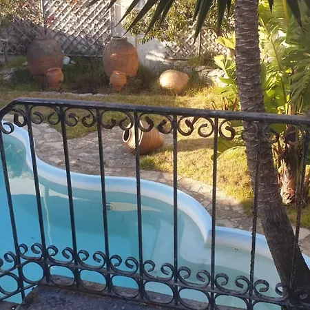 Guest house North Wind *